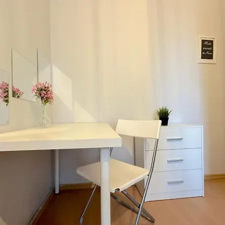 Butterfly - 15 Minutes To Old Town & Sea ホームステイ グダニスク