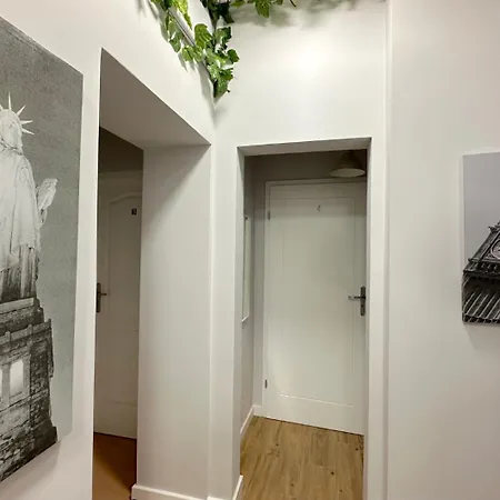 Butterfly - 15 Minutes To Old Town & Sea בית אירוח *